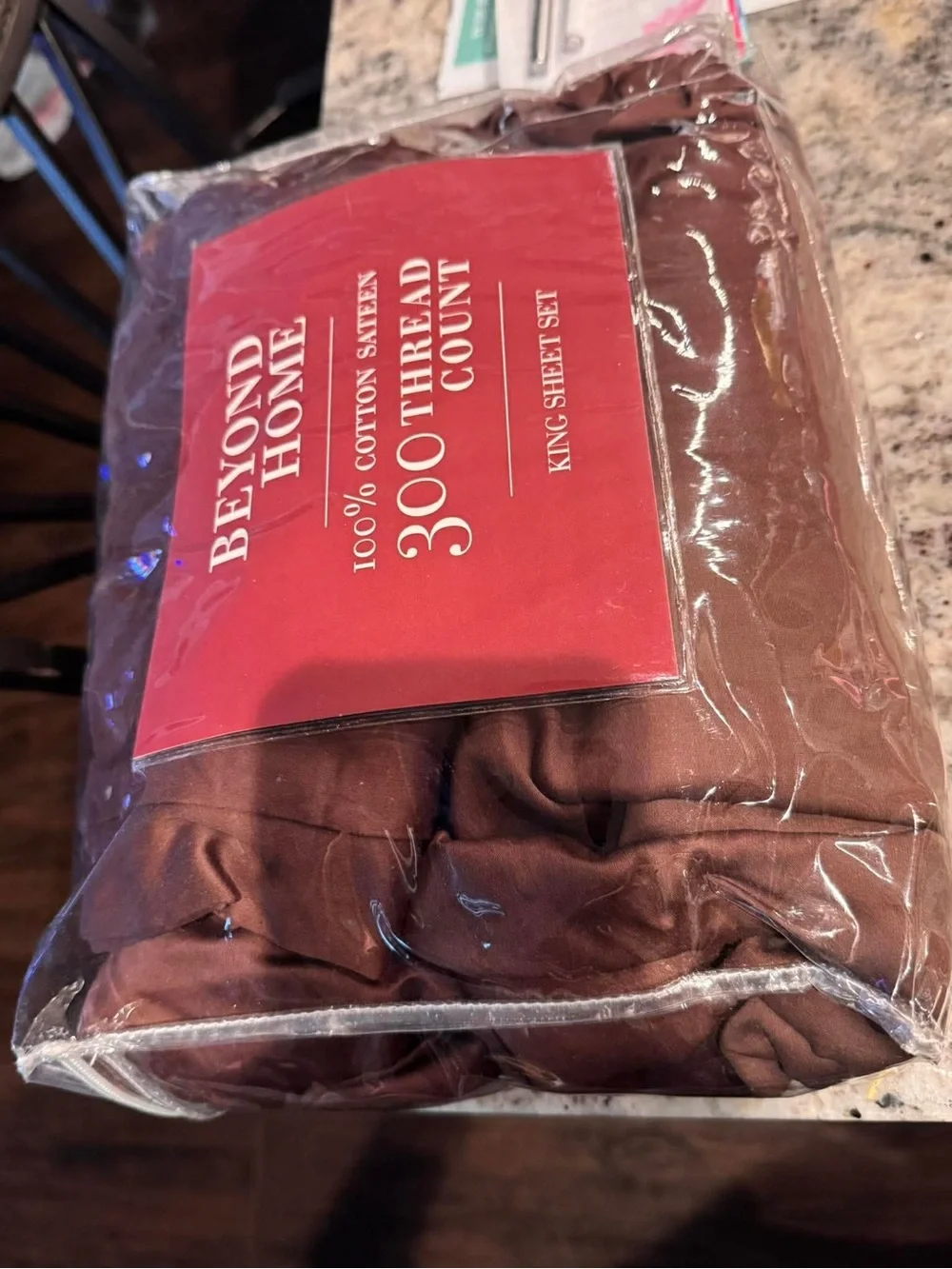 300 TC Cotton Sateen King Sheet Set - 2 pillow cases 1 sheet only